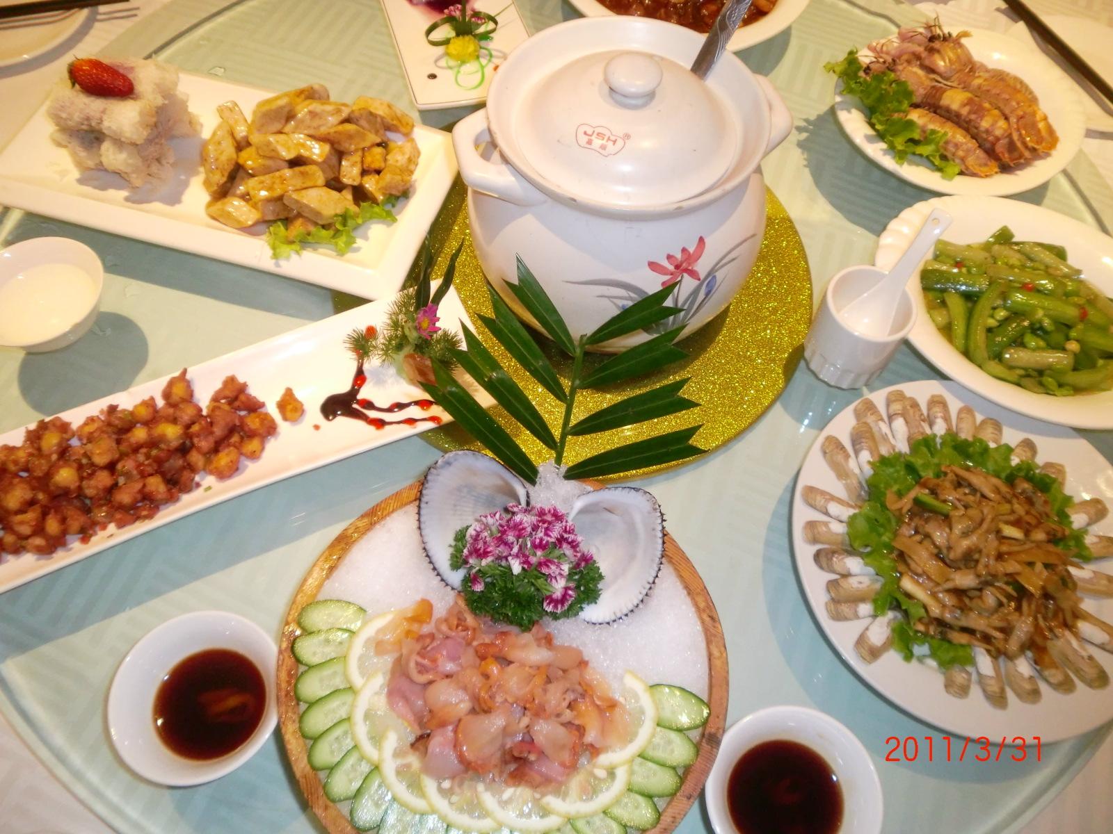 �C�N�����̓��e�ł��B�ԊL�̎h�g������܂��B�B